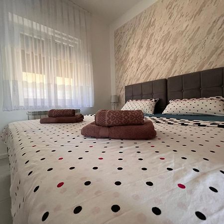Kabashi Apartment Крк Экстерьер фото