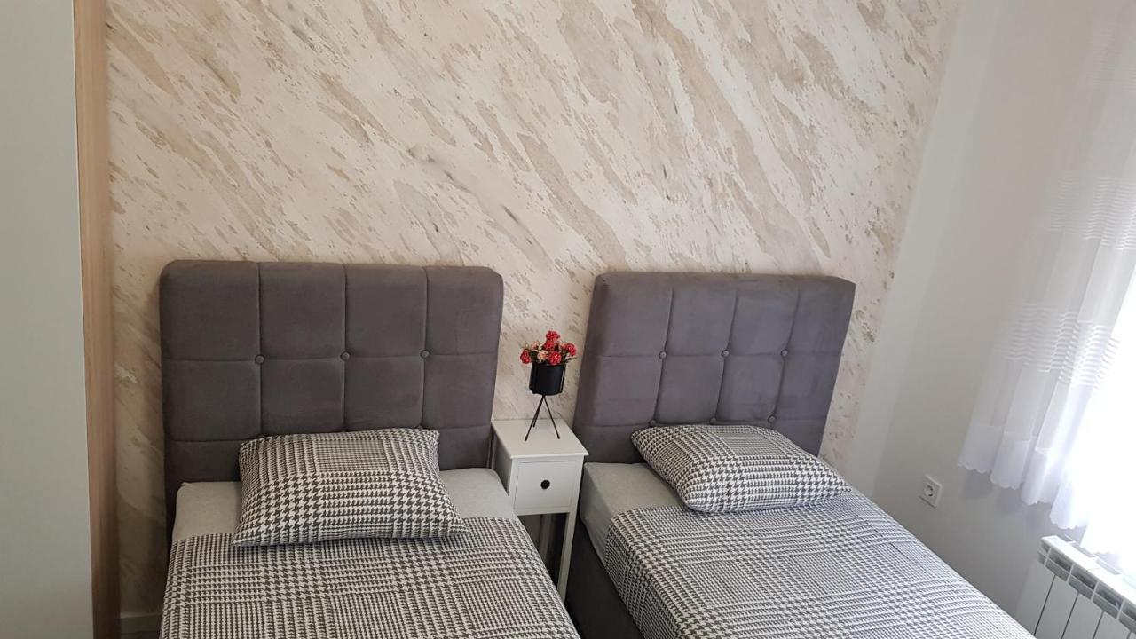 Kabashi Apartment Крк Экстерьер фото