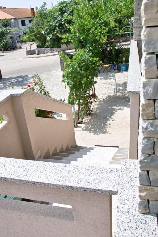 Kabashi Apartment Крк Экстерьер фото